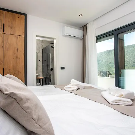 Villa Nina - Heated Pool - Near Omis