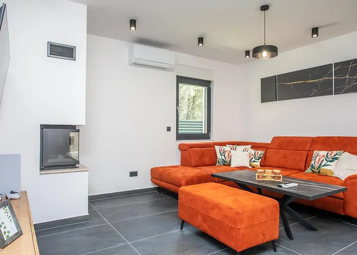 빌라 Nina - Heated Pool - Near Omis
